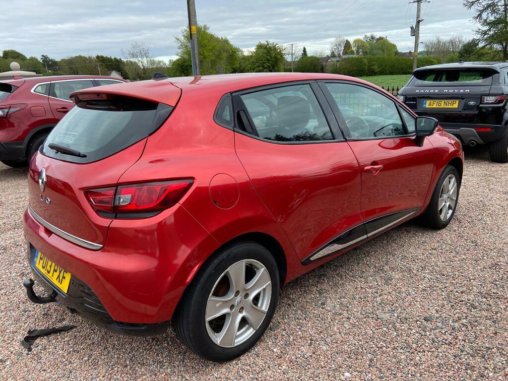 Renault Clio 1.2 16V Dynamique Medianav Euro 5 PO13PXF Red #5