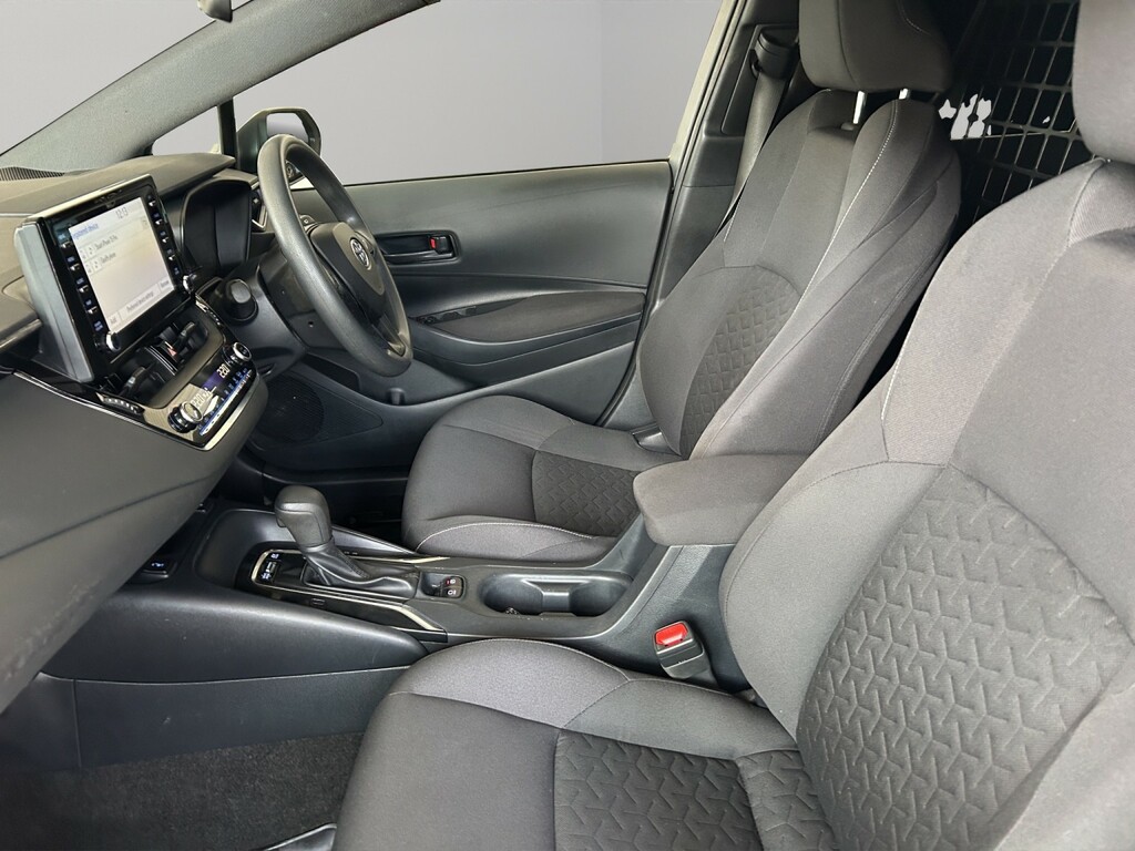 Toyota Corolla Car Derived Van 1.8 Vvt-h 202272 LM72OYO Silver #4