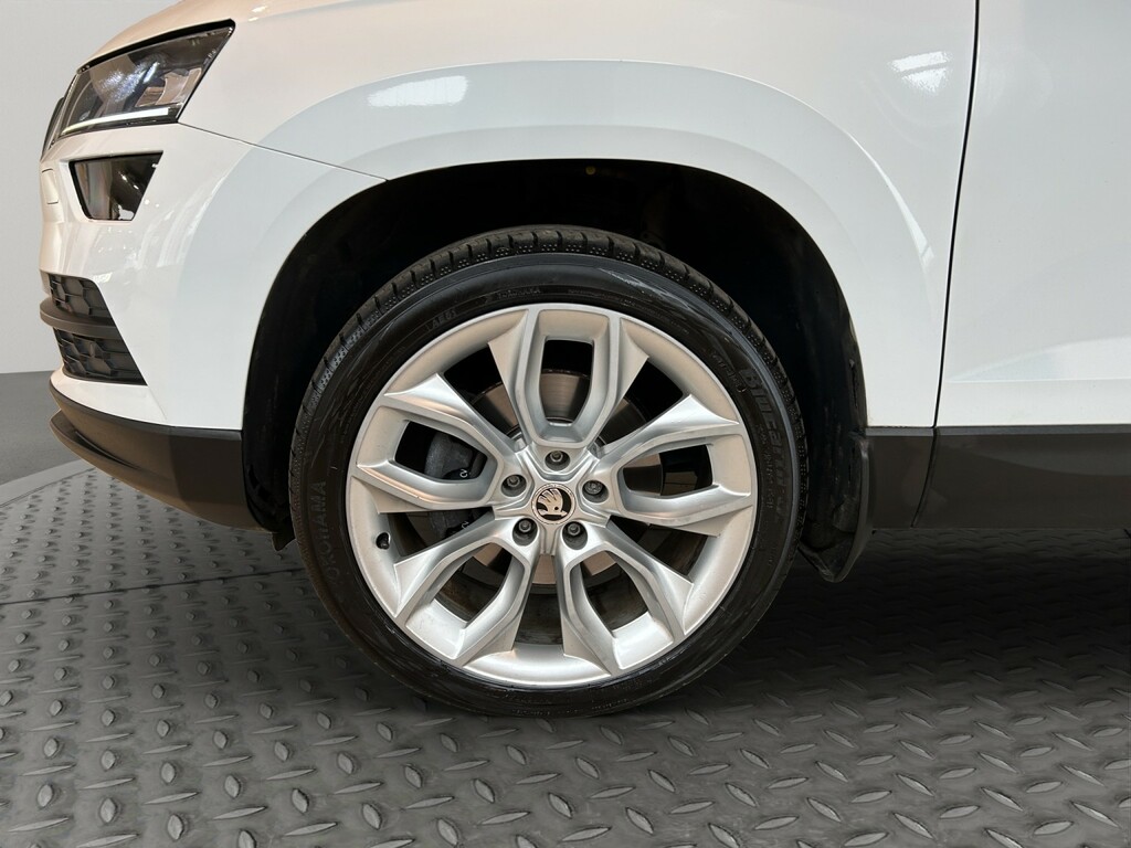 Skoda Karoq Suv 2.0 Tdi Edition 201818 White #4