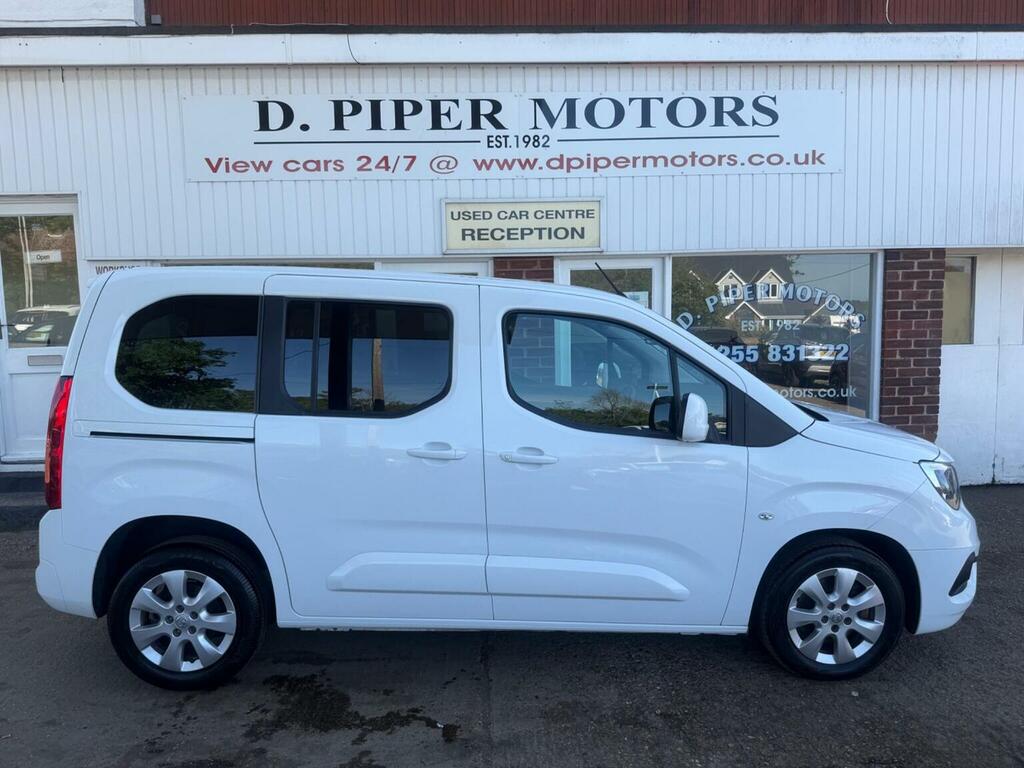 Vauxhall Combo Life Mpv 1.5 Turbo D Se Euro 6 Ss 7 Seat 2021 CX21WHJ White #2