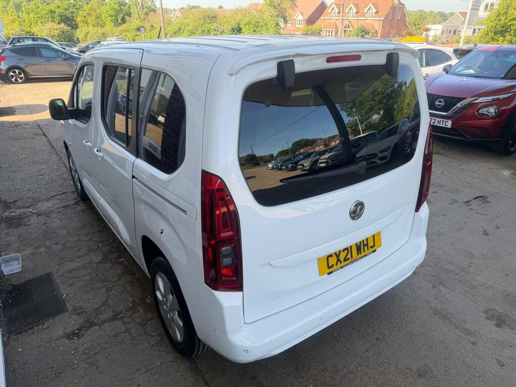 Vauxhall Combo Life Mpv 1.5 Turbo D Se Euro 6 Ss 7 Seat 2021 CX21WHJ White #5