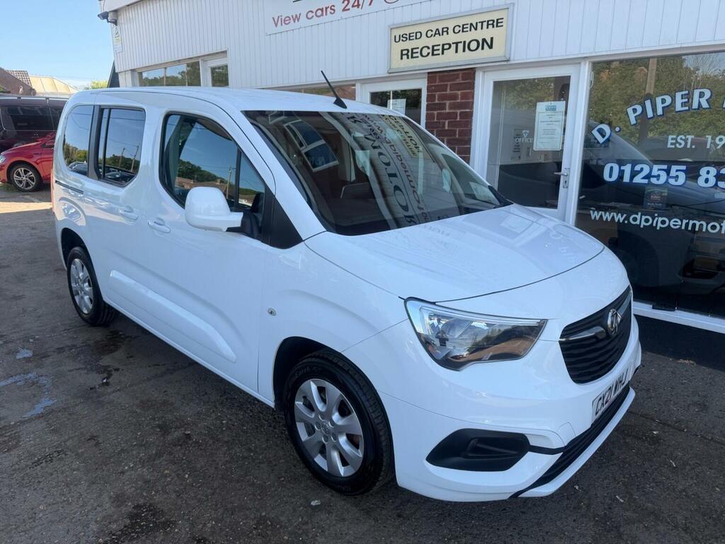 Vauxhall Combo Life Mpv 1.5 Turbo D Se Euro 6 Ss 7 Seat 2021 White