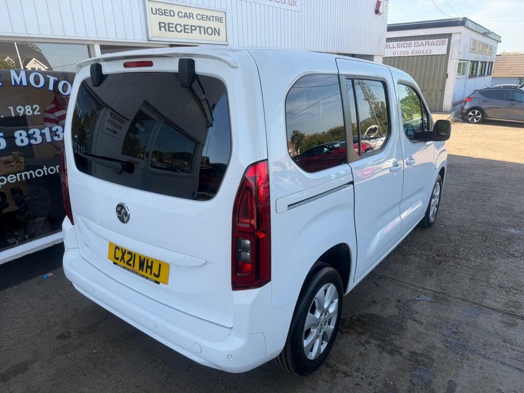 Vauxhall Combo Life Mpv 1.5 Turbo D Se Euro 6 Ss 7 Seat 2021 CX21WHJ White #3