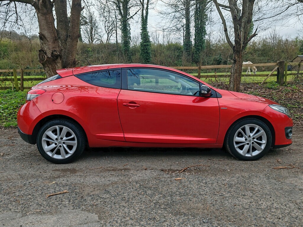 Renault Megane Coupe 1.5 Limited Nav Dci 110 2016 GM16HVU Red #4