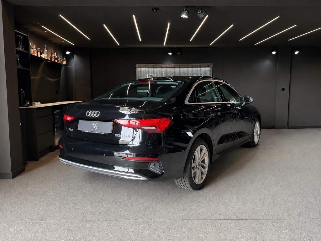 Audi A3 Tfsi Sport SM72OCW Black #2