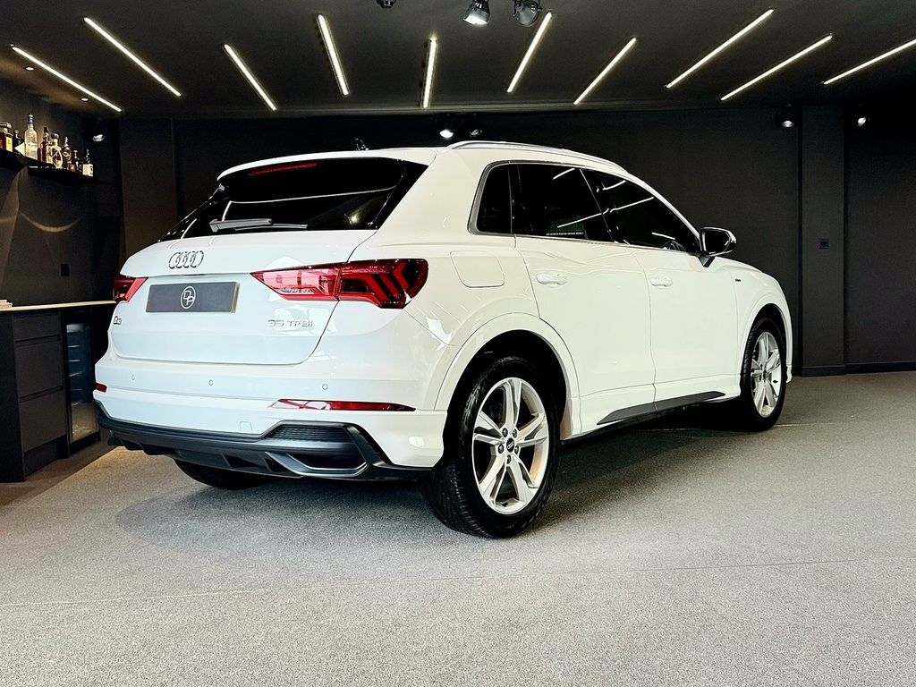 Audi Q3 Tfsi Cod S Line BP70PXB White #2
