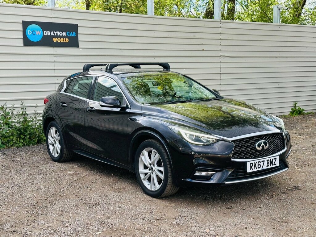 Infiniti Q30 1.6T Business Executive Euro 6 Ss Black #3