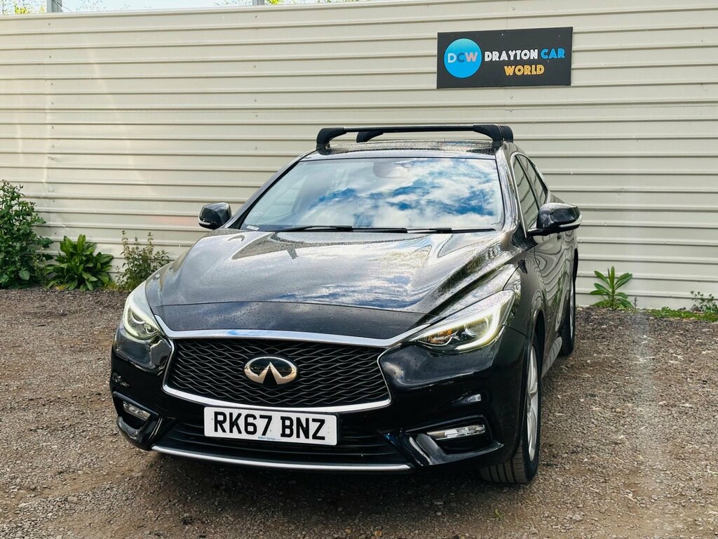 Infiniti Q30 1.6T Business Executive Euro 6 Ss Black #6