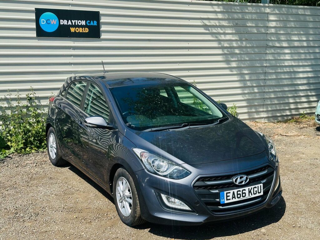 Hyundai I30 1.6 Crdi Blue Drive Se Nav Euro 6 Ss Grey #4