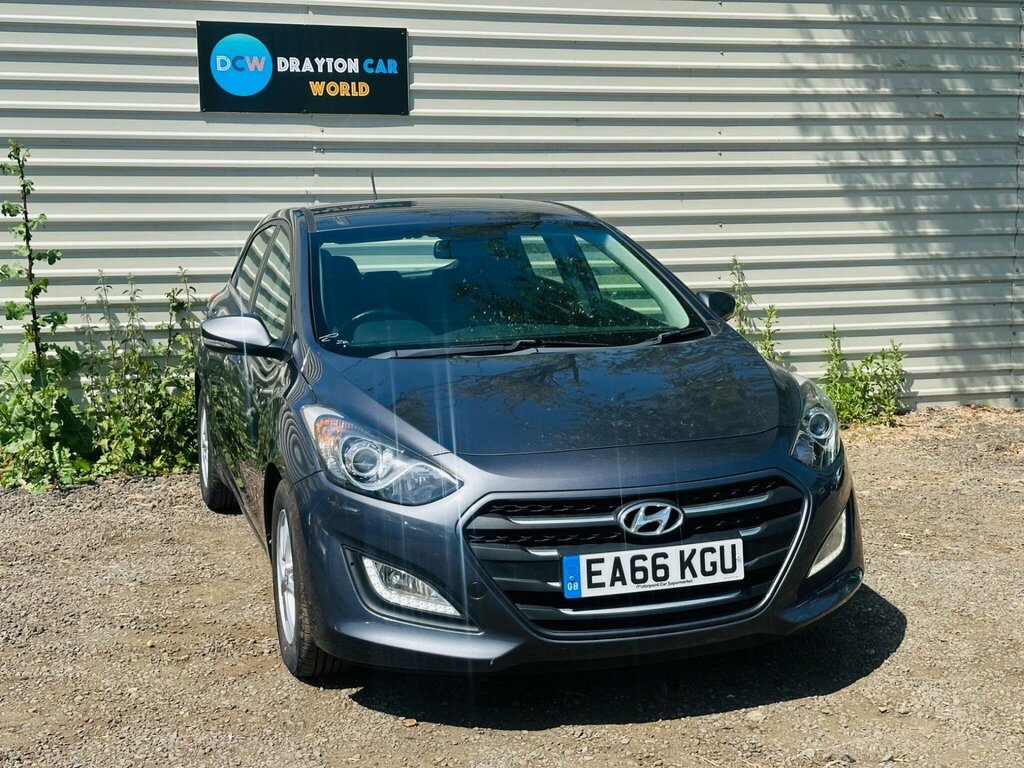 Hyundai I30 1.6 Crdi Blue Drive Se Nav Euro 6 Ss Grey