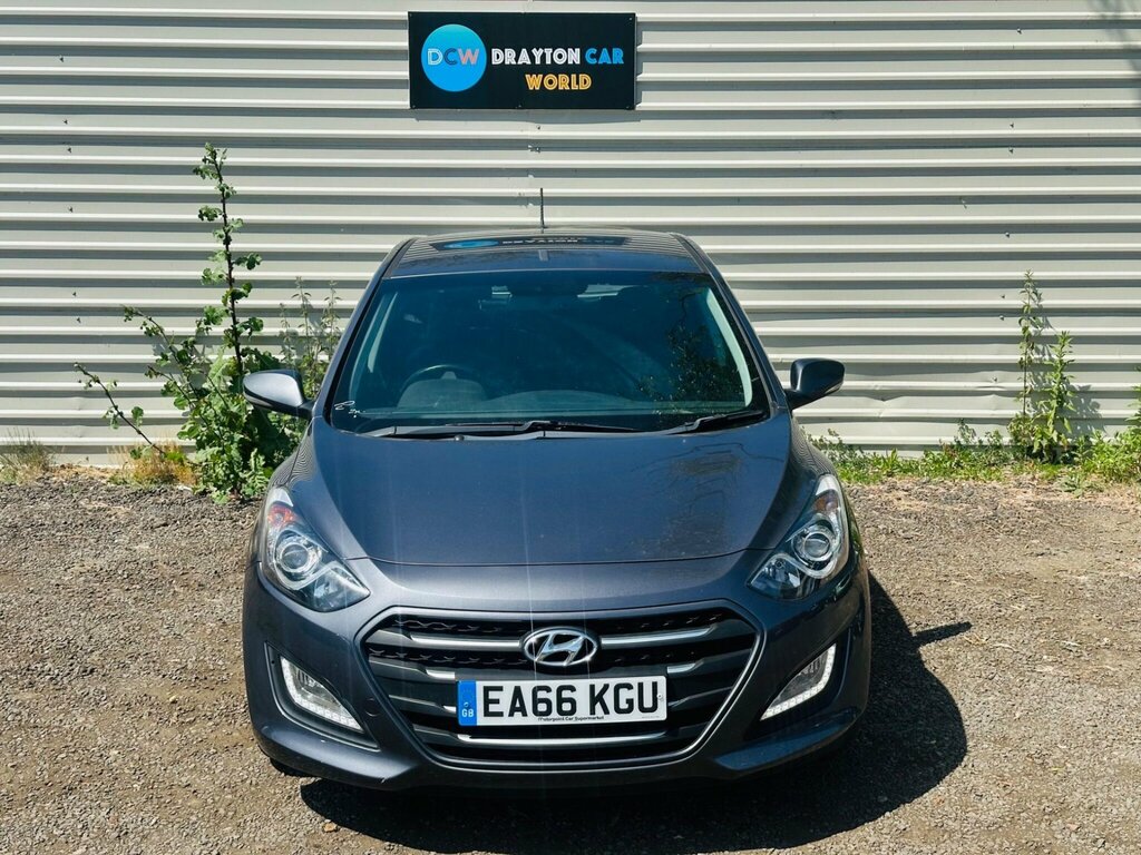 Hyundai I30 1.6 Crdi Blue Drive Se Nav Euro 6 Ss Grey #5