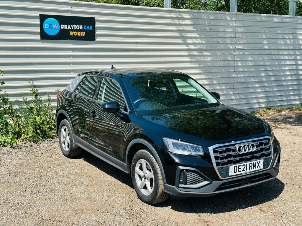 Audi Q2 1.0 Tfsi 30 Technik Euro 6 Ss DE21RMX Black #4