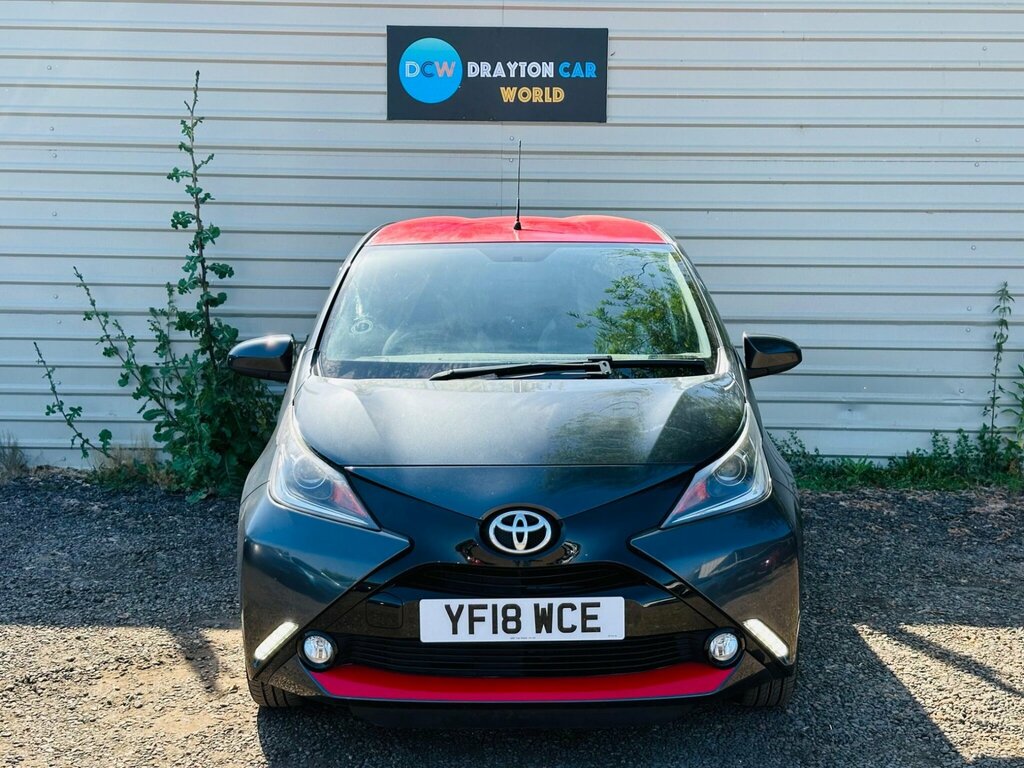 Toyota Aygo 1.0 Vvt-i X-press Euro 6 YF18WCE Grey #2