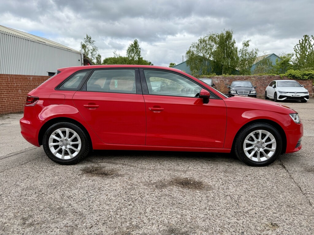 Audi A3 Hatchback 2.0 Tdi Se 2013 NV13WYR Red #5