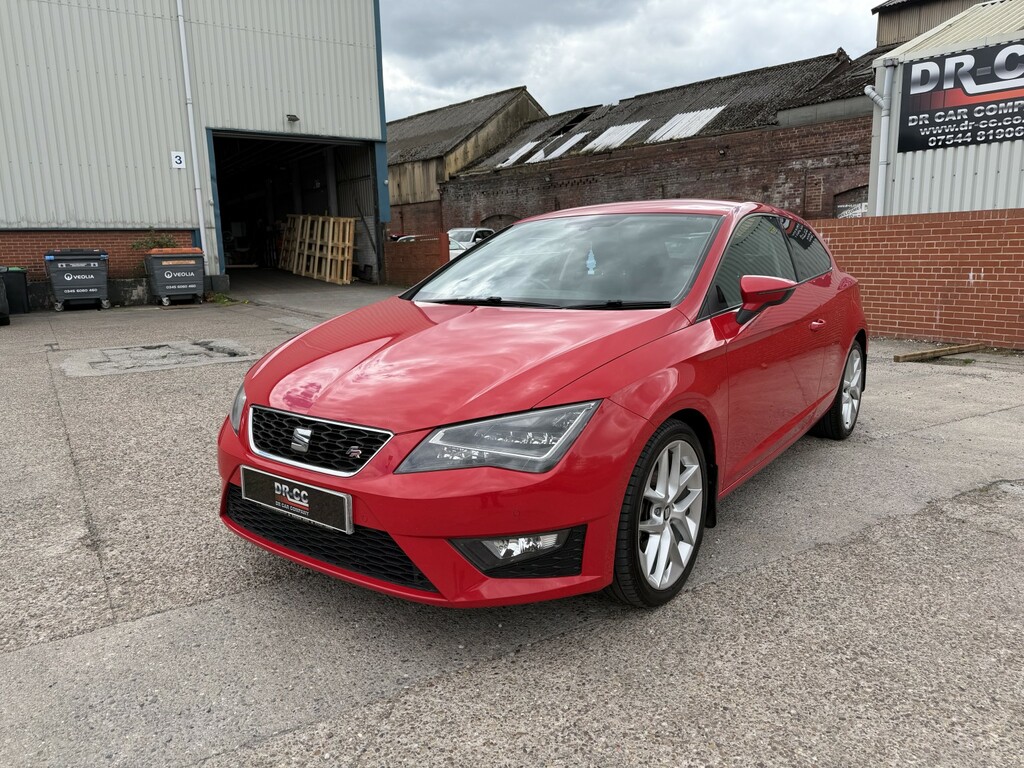 Seat Leon Hatchback 1.4 Tsi Act Fr 2015 PJ15LHD Red #3