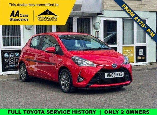 Toyota Yaris 1.5 Vvt-h Icon Hatchback Hybrid E-cvt E Red