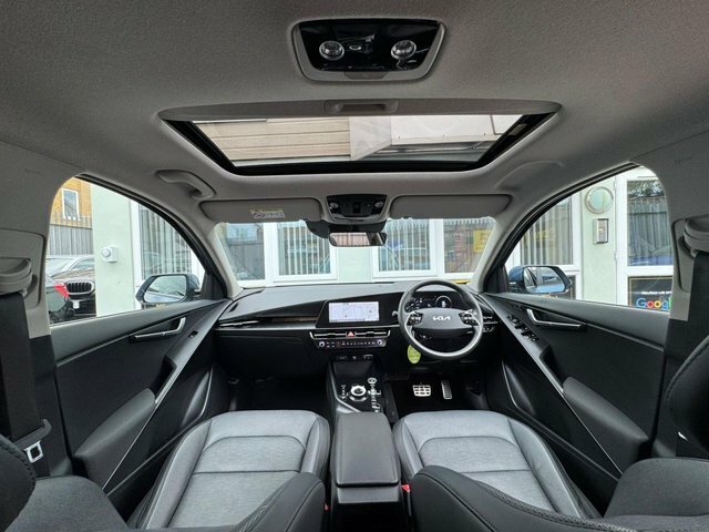 Kia e-Niro 64.8Kwh 4 Suv 201 Bhp SK72YLP Blue #6