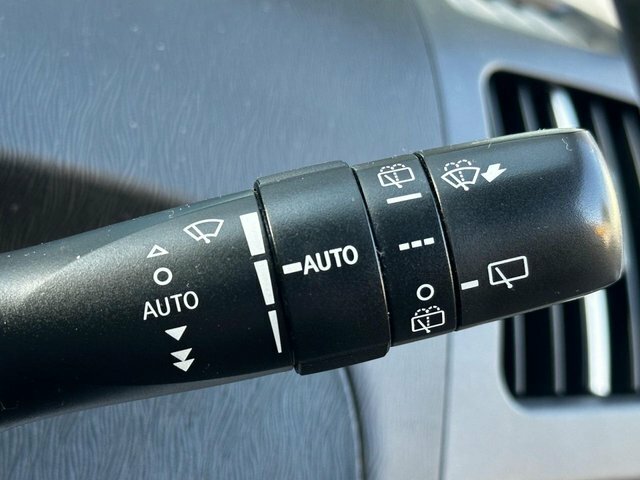 Toyota Prius 1.8 Vvti T Spirit Cvt Silver #41