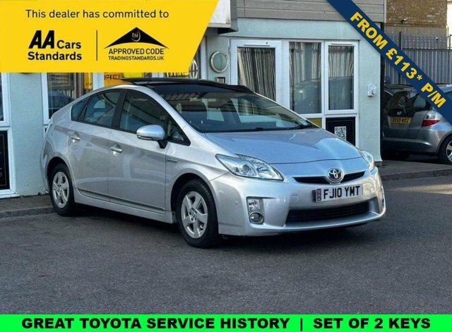 Toyota Prius 1.8 Vvti T Spirit Cvt Silver #1