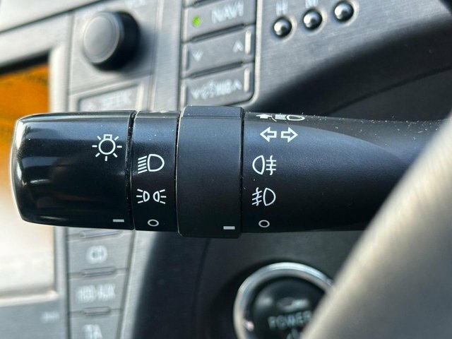 Toyota Prius 1.8 Vvti T Spirit Cvt Silver #36