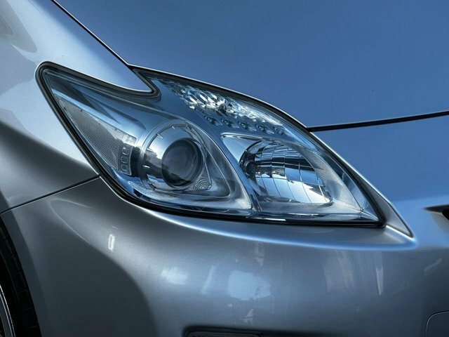 Toyota Prius 1.8 Vvti T Spirit Cvt Silver #63