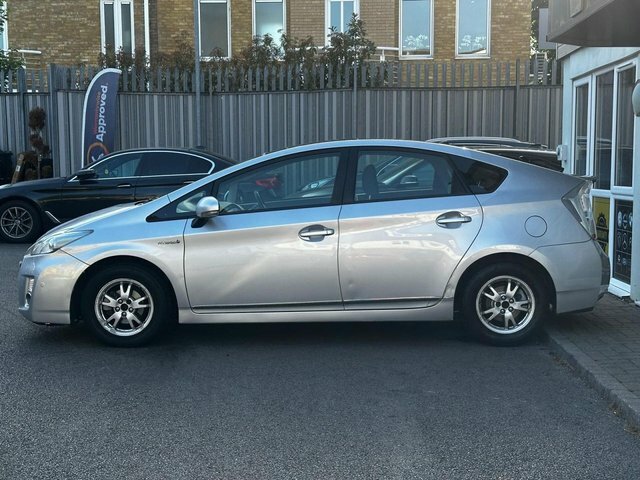 Toyota Prius 1.8 Vvti T Spirit Cvt Silver #13