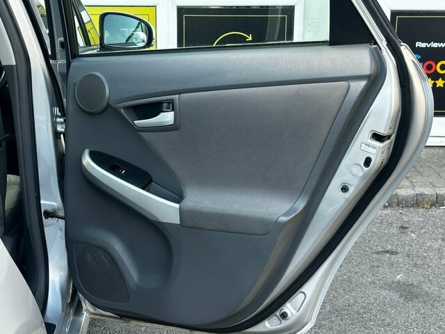 Toyota Prius 1.8 Vvti T Spirit Cvt Silver #55