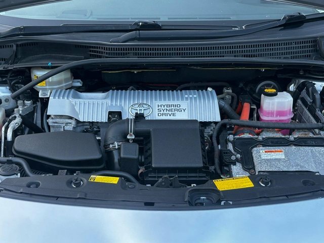 Toyota Prius 1.8 Vvti T Spirit Cvt Silver #64
