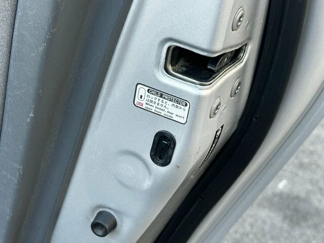 Toyota Prius 1.8 Vvti T Spirit Cvt Silver #56