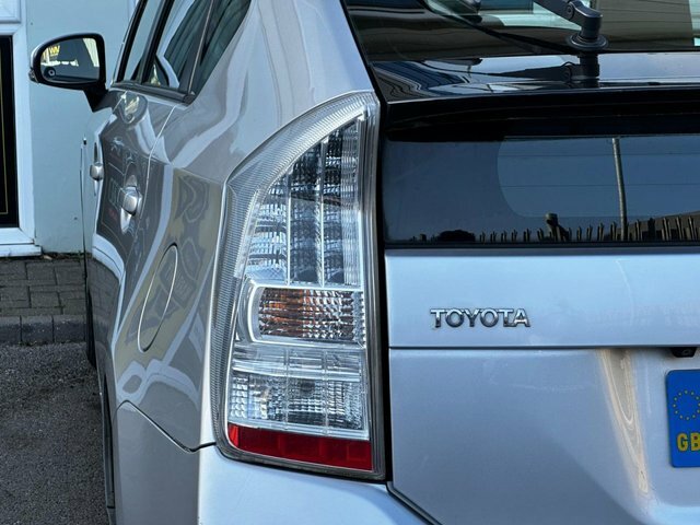 Toyota Prius 1.8 Vvti T Spirit Cvt Silver #68
