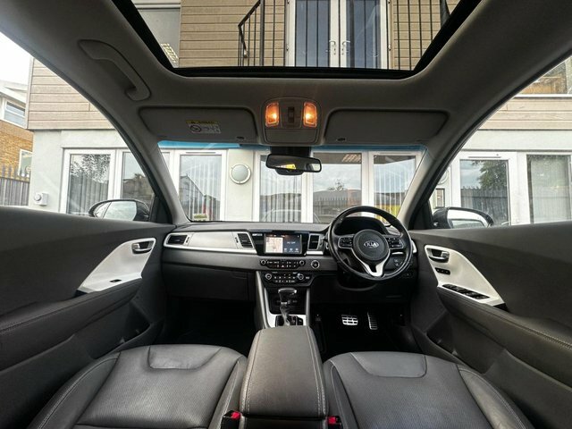 Kia Niro 1.6H Gdi First Edition Suv Hybrid Dct E NU68KPO Grey #5