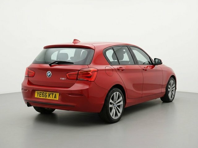 BMW 1 Series 1.5 118I Sport Hatchback Euro 6 S YE66KTA Red #4