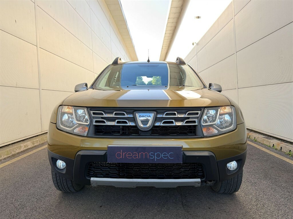Dacia Duster 1.5 Dci Prestige Suv 4Wd Euro 6 CV66VAX Green #2