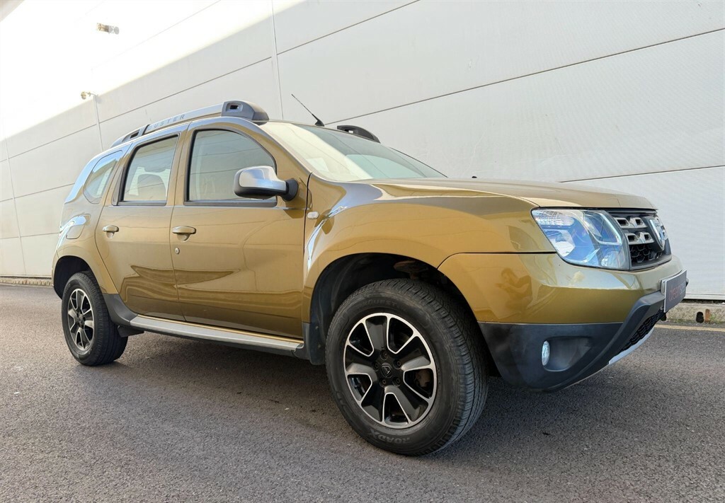 Dacia Duster 1.5 Dci Prestige Suv 4Wd Euro 6 CV66VAX Green #3