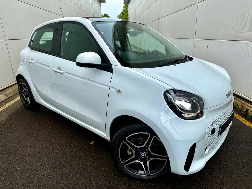 Smart Forfour 17.6Kwh Pulse Premium Hatchback LB20YMZ White #4