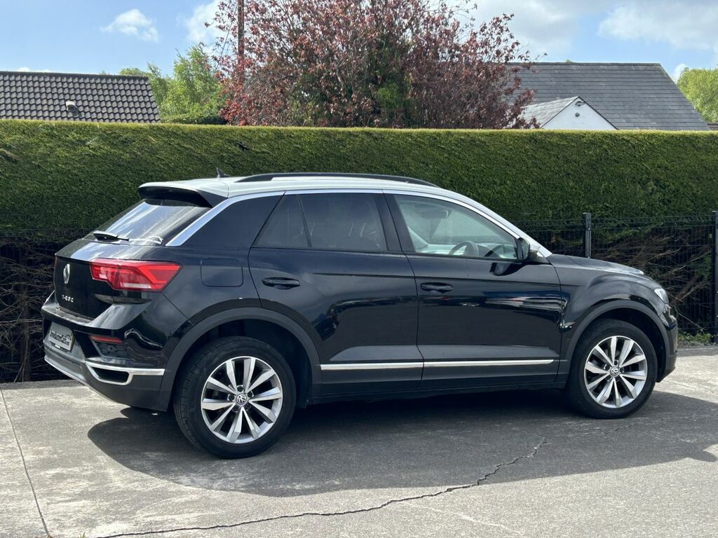Volkswagen T-Roc Hatchback  Black #4