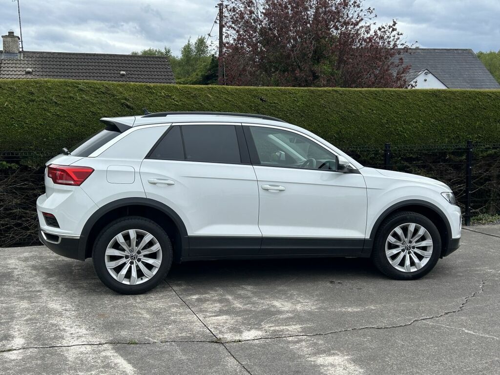 Volkswagen T-Roc Mpv White #5
