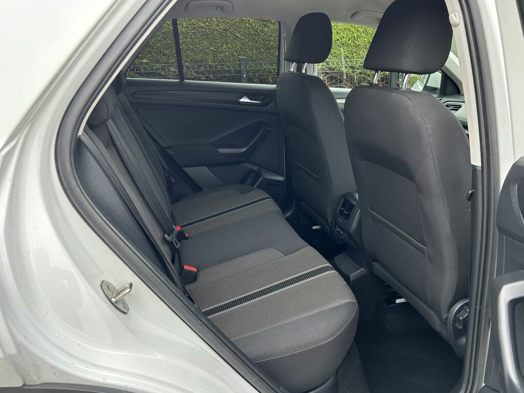 Volkswagen T-Roc Mpv White #6