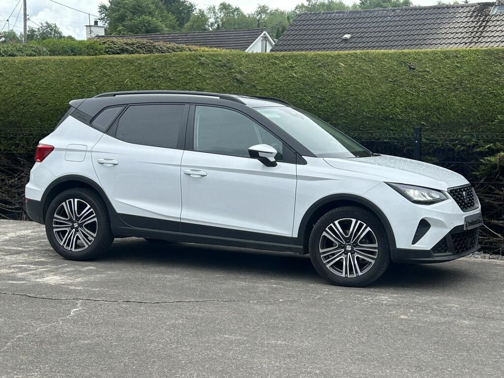 Seat Arona Mpv White #2