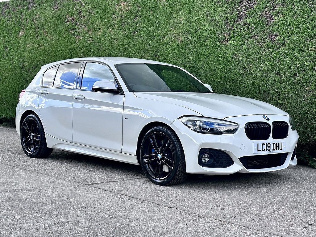 BMW 1 Series 1.5 116D M Sport Shadow Edition Hatchback Dies LC19DHU White #3