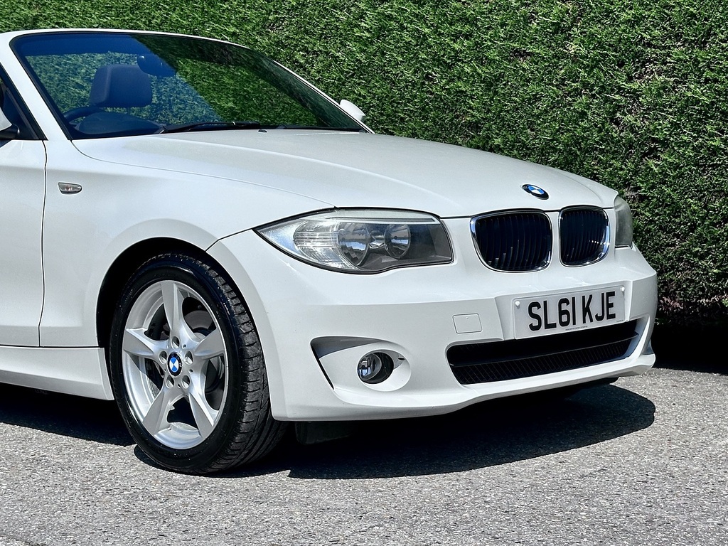 BMW 1 Series 2.0 118I Sport Convertible Euro SL61KJE White #3
