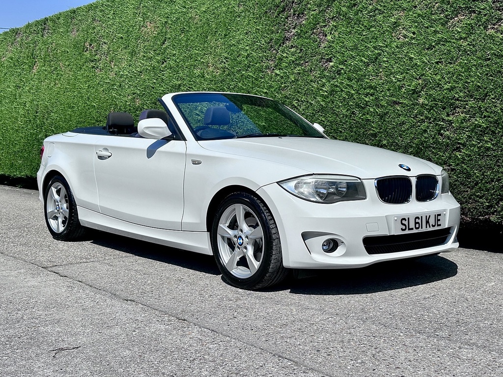 BMW 1 Series 2.0 118I Sport Convertible Euro White