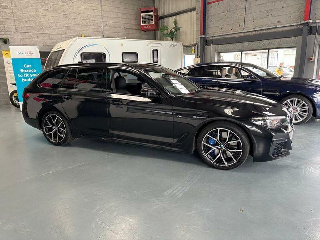 BMW 5 Series Estate 3.0 530D Mht M Sport Touring Steptronic Xdr FE22WOH Black #4