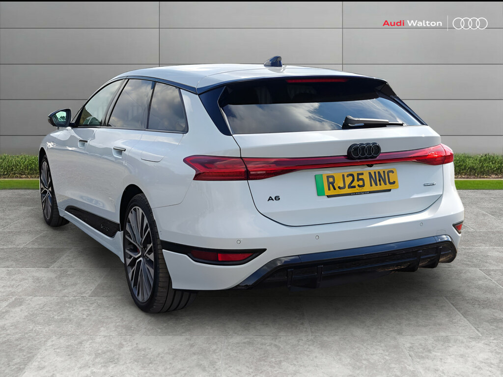 Audi A6 Avant Avant Edition 1 E-tron Quattro 315,00 Kw RJ25NNC White #3