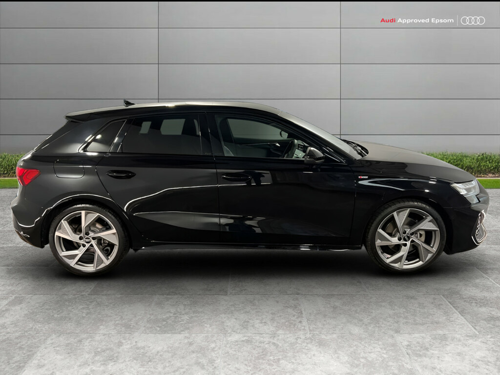 Audi A3 35 Tfsi Black Edition S Tronic KO74GXW Black #5