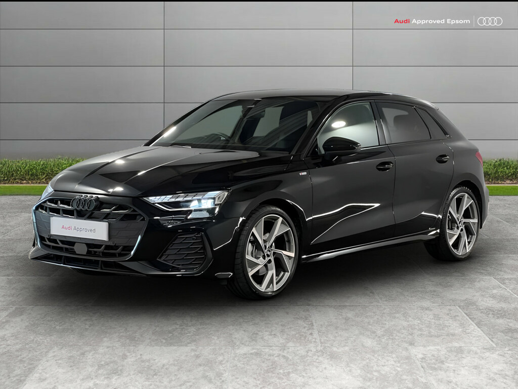 Audi A3 35 Tfsi Black Edition S Tronic KO74GXW Black #2