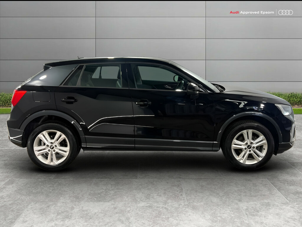 Audi Q2 30 Tfsi 116 Sport SV74KGO Black #4