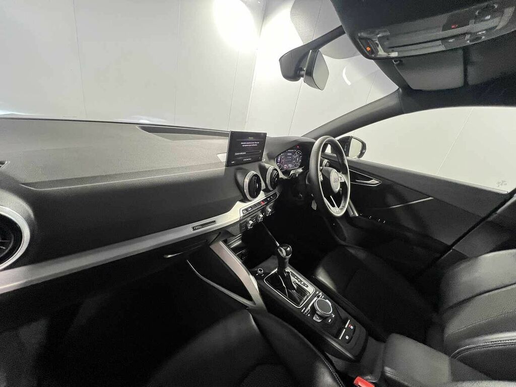 Audi Q2 35 Tfsi S Line S Tronic GF24WWC Black #6