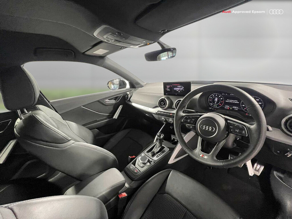 Audi Q2 35 Tfsi S Line S Tronic GF24WXR Black #2