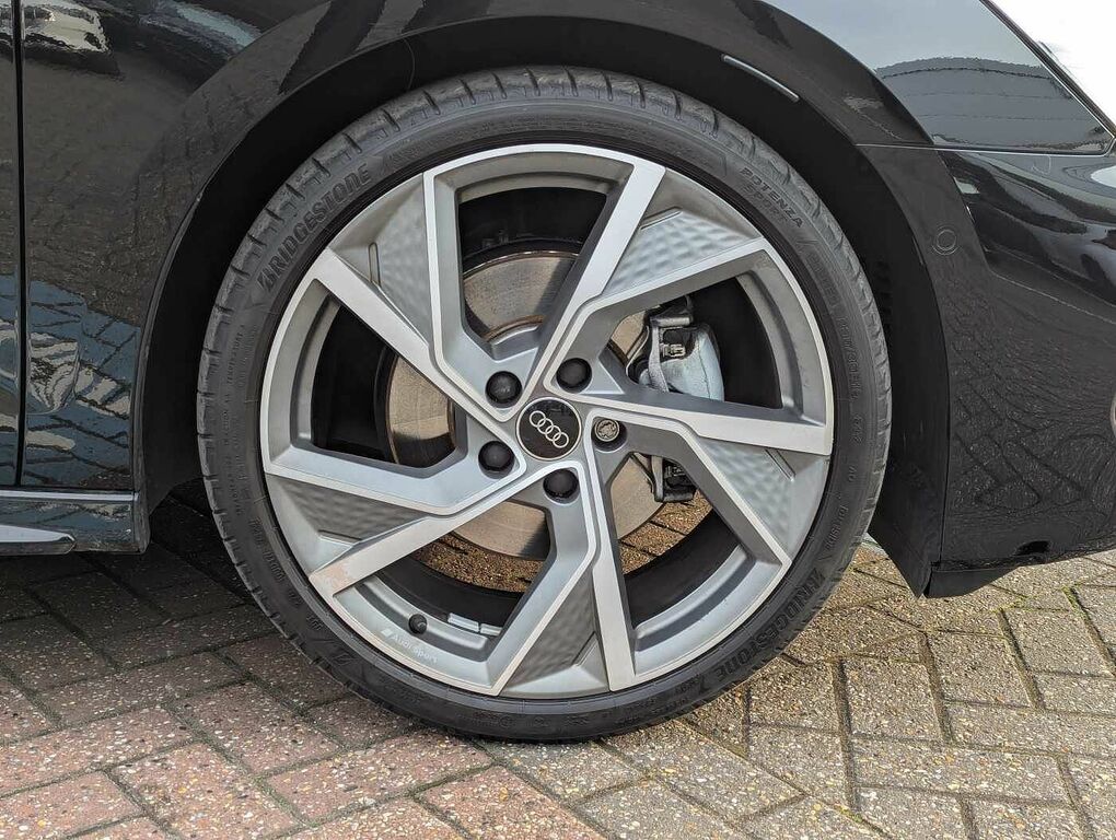 Audi A3 35 Tfsi Black Edition S Tronic RO25OOV Black #5